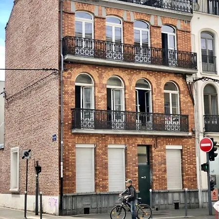 Bright Design Studio Apt In The Heart Of Lille شقة